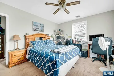 22 Glenridge Road West Milford NJ 07421