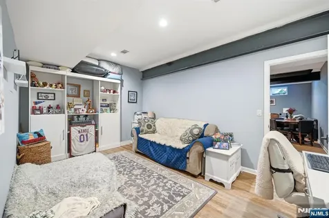 173 Point Breeze Drive West Milford NJ 07421