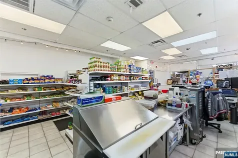 329 Broad Street Bloomfield NJ 07003