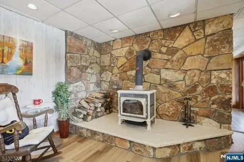 5 Bucky Lane Vernon NJ 07462