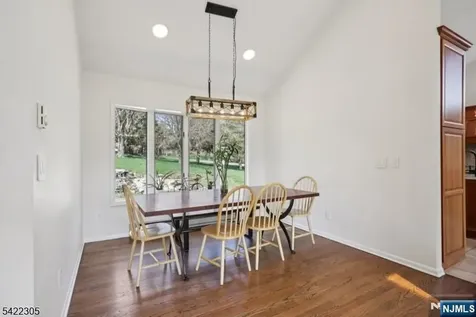 5 Bucky Lane Vernon NJ 07462