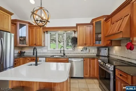 5 Bucky Lane Vernon NJ 07462