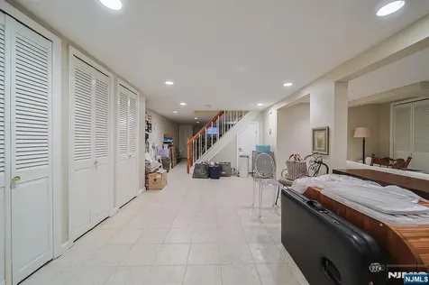 412 Eric Lane Northvale NJ 07647