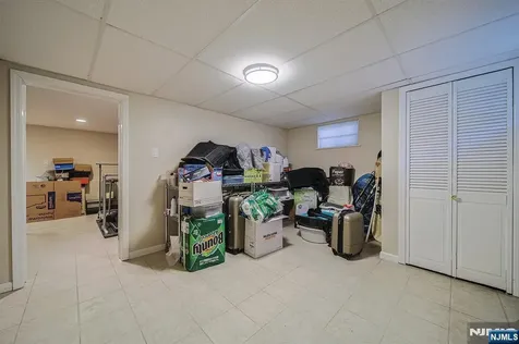 412 Eric Lane Northvale NJ 07647