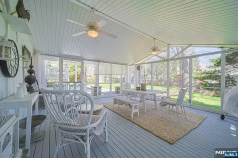 412 Eric Lane Northvale NJ 07647
