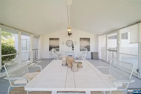 412 Eric Lane Northvale NJ 07647