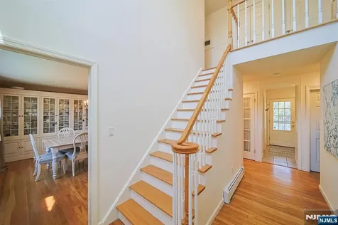 412 Eric Lane Northvale NJ 07647