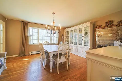 412 Eric Lane Northvale NJ 07647