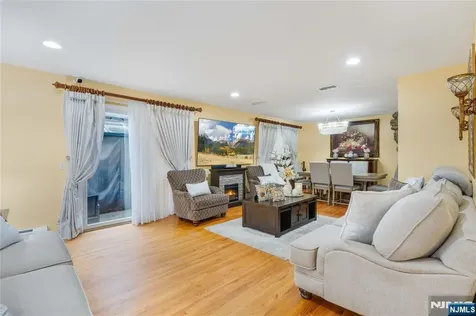 120 E Edsall Boulevard Palisades Park NJ 07650