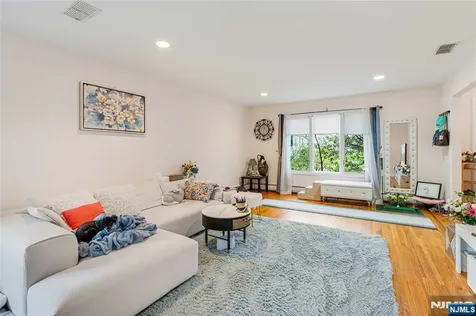 120 E Edsall Boulevard Palisades Park NJ 07650