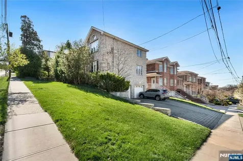 120 E Edsall Boulevard Palisades Park NJ 07650