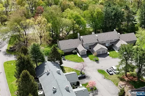 9 Parsons Court Mahwah NJ 07430