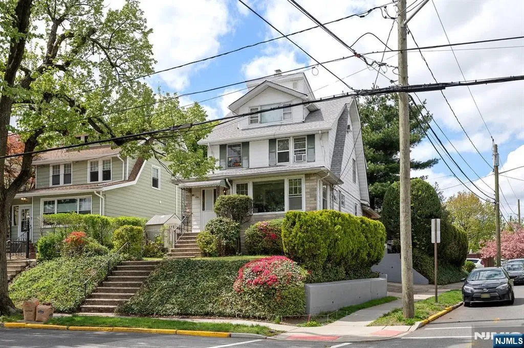 294 Sylvan Street Rutherford NJ 07070