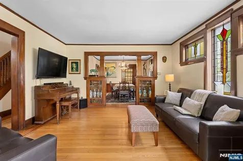 294 Sylvan Street Rutherford NJ 07070