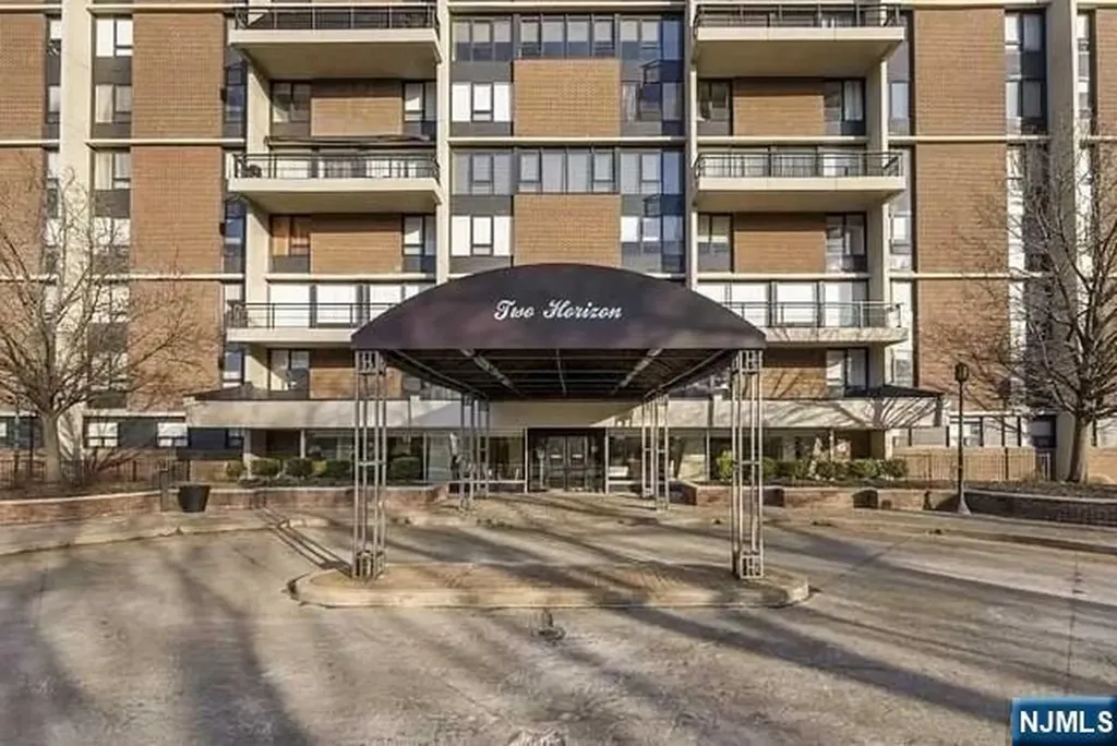 2 Horizon Road Fort Lee NJ 07024