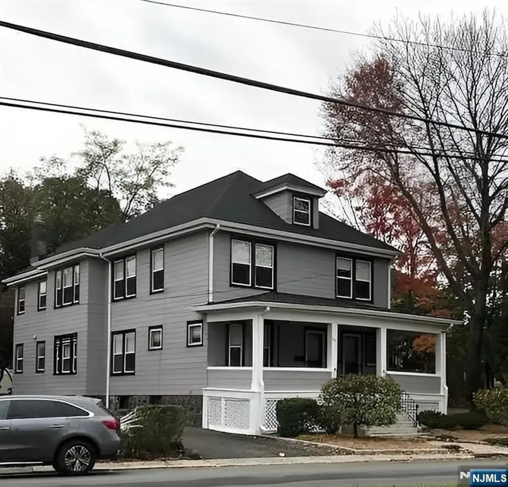 290 Columbia Avenue Fort Lee NJ 07024