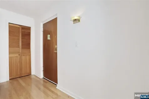 150 Overlook Avenue Hackensack NJ 07601