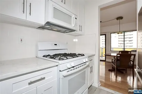 150 Overlook Avenue Hackensack NJ 07601