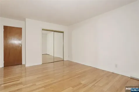 150 Overlook Avenue Hackensack NJ 07601