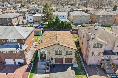 318 3rd Street Palisades Park NJ 07650