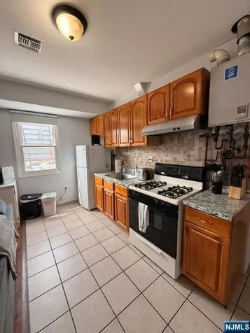 296 Passaic Street Passaic NJ 07055