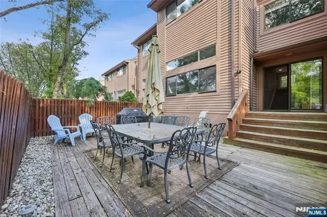 84 Windsor Circle Twp Of Washington NJ 07676