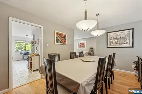 84 Windsor Circle Twp Of Washington NJ 07676