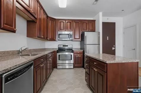 20 Ave At Port Imperial West New York NJ 07093