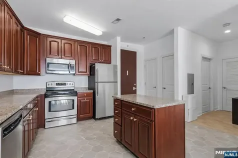 20 Ave At Port Imperial West New York NJ 07093