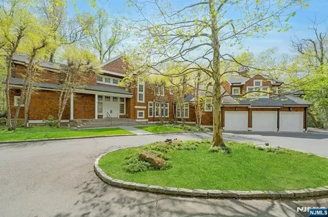 7 Charney Place Alpine NJ 07620