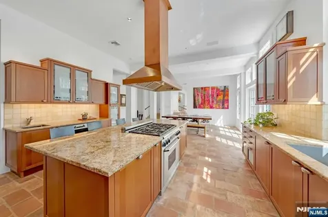 7 Charney Place Alpine NJ 07620