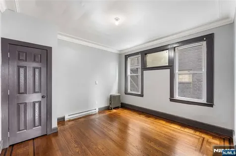 135 Tremont Avenue East Orange NJ 07018