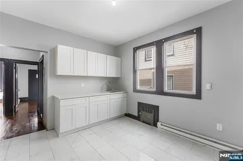 135 Tremont Avenue East Orange NJ 07018