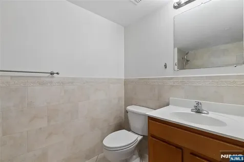 4301 Park Avenue Union City NJ 07087