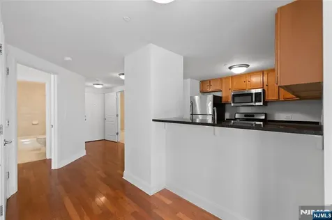 4301 Park Avenue Union City NJ 07087