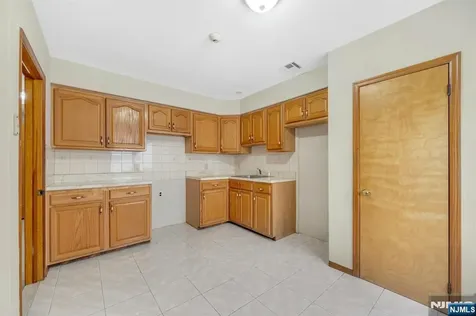 245 Wilson Avenue Lyndhurst NJ 07071