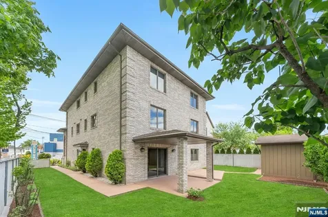 245 Wilson Avenue Lyndhurst NJ 07071