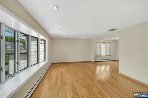 245 Wilson Avenue Lyndhurst NJ 07071