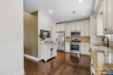 23 George Road Emerson NJ 07630