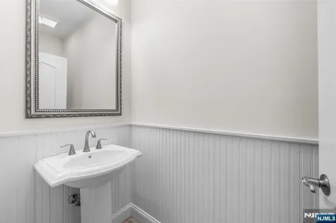 23 George Road Emerson NJ 07630