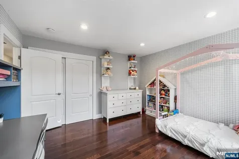 23 George Road Emerson NJ 07630
