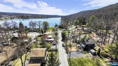 7 Shadowy Lane West Milford NJ 07480