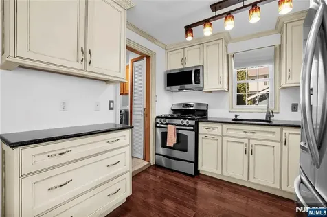 7 Shadowy Lane West Milford NJ 07480