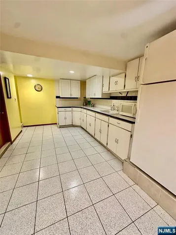 5841 Kennedy Boulevard North Bergen NJ 07047