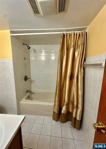 5841 Kennedy Boulevard North Bergen NJ 07047
