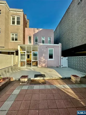 5841 Kennedy Boulevard North Bergen NJ 07047