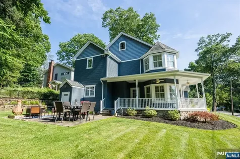 44 Forest Terrace Wayne NJ 07470