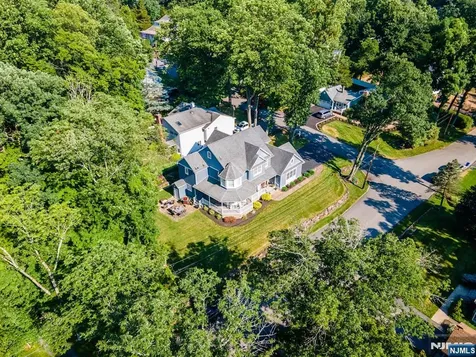 44 Forest Terrace Wayne NJ 07470