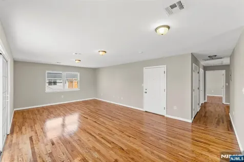 128-132 Leslie Street Newark NJ 07112