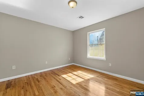 128-132 Leslie Street Newark NJ 07112